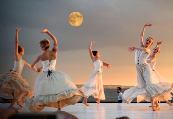 Event - Danse avec les lunes - femmes Catalina Boncilica Paris